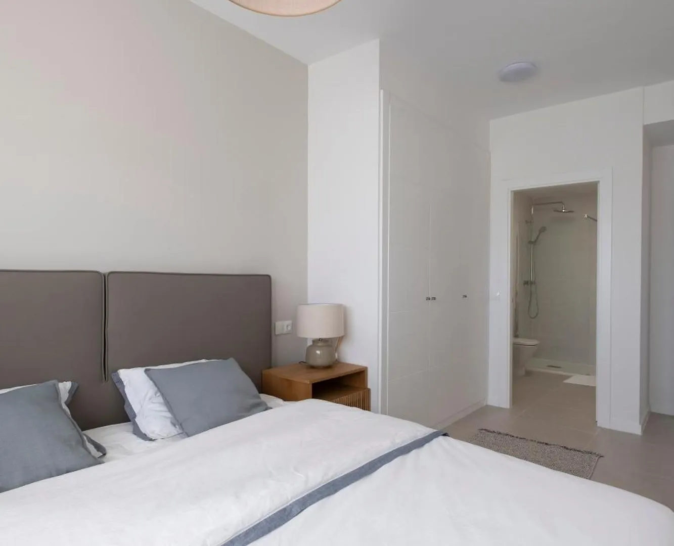 Apartment Celere, 200M From The Sea And 4Km From Golf Resorts Estepona
